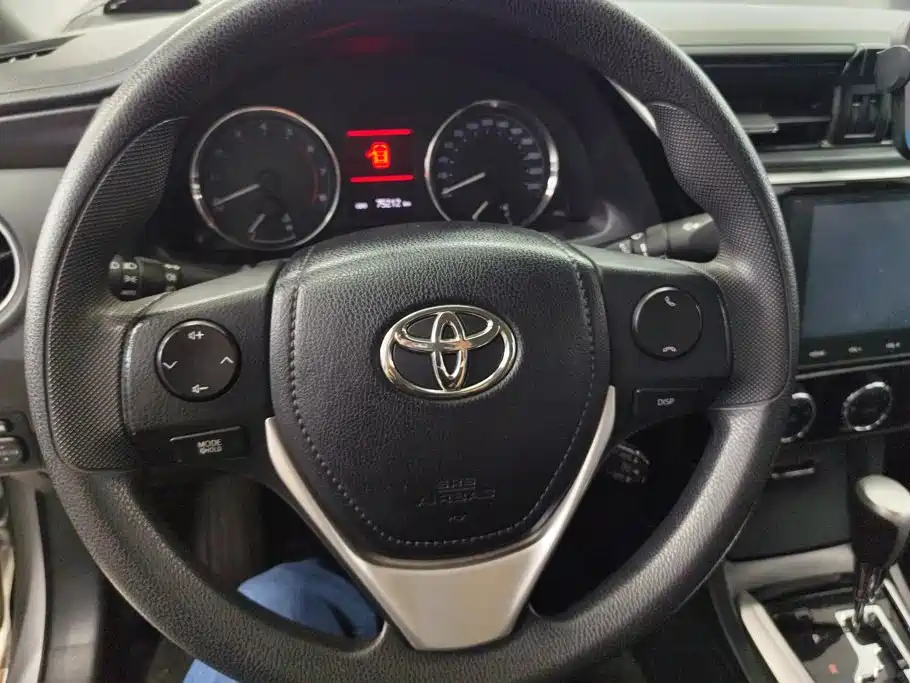 Toyota Corolla — миниатюра 15