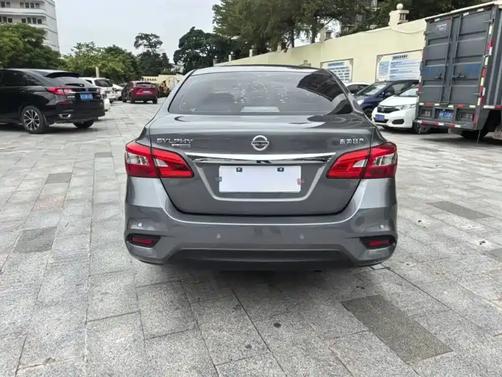 Nissan Sylphy — миниатюра 5