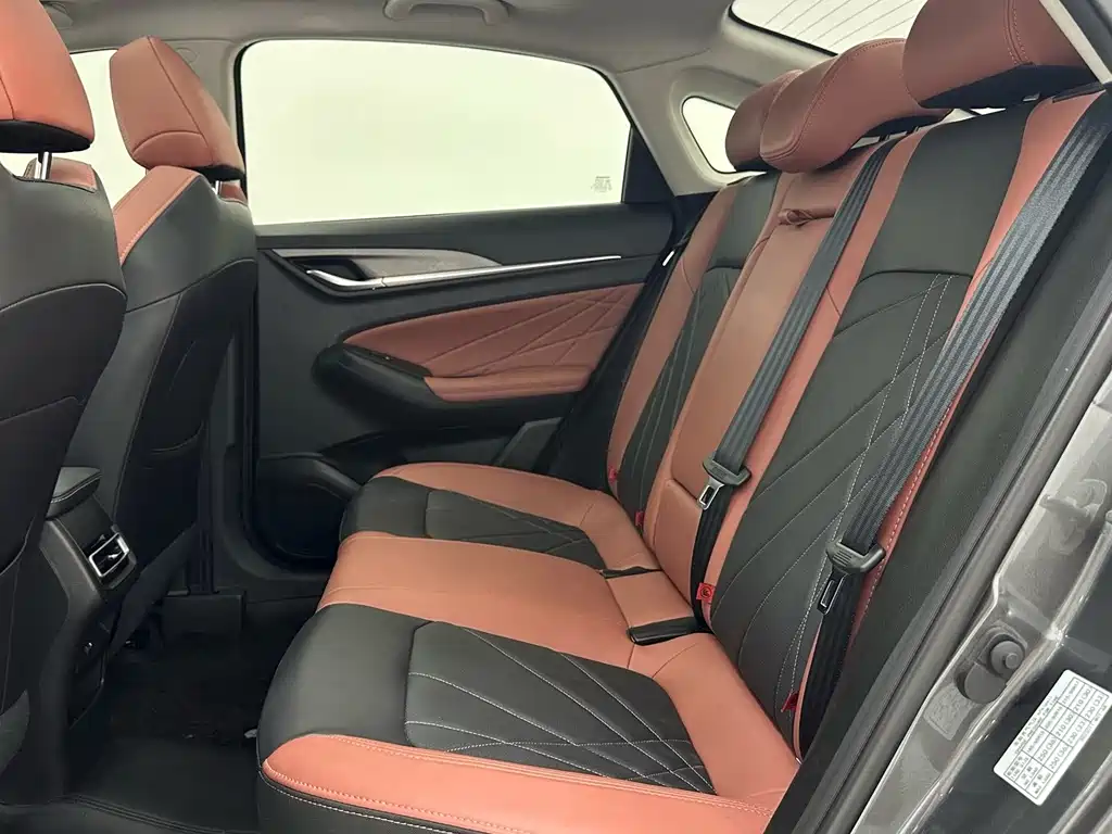 Changan Eado — миниатюра 8