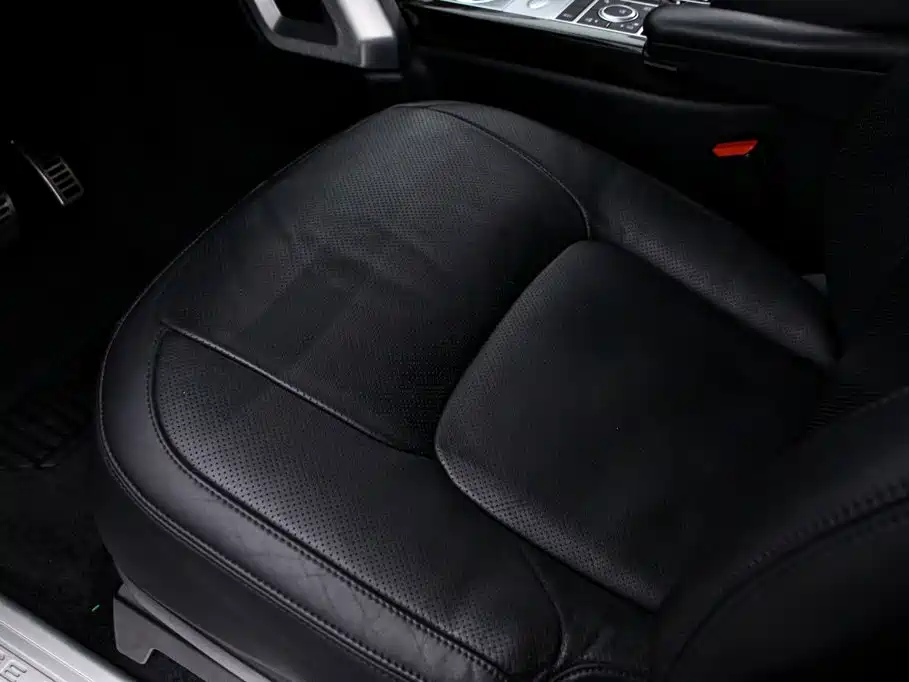 Land Rover Range Rover — миниатюра 16