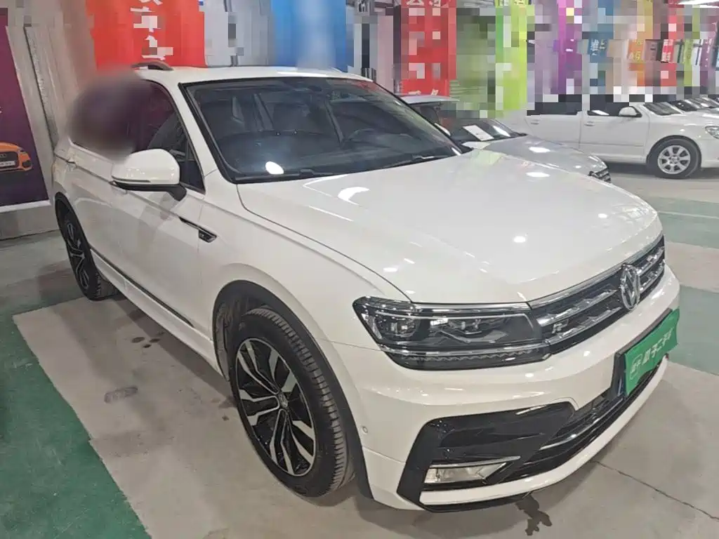 Volkswagen Tiguan L — миниатюра 4
