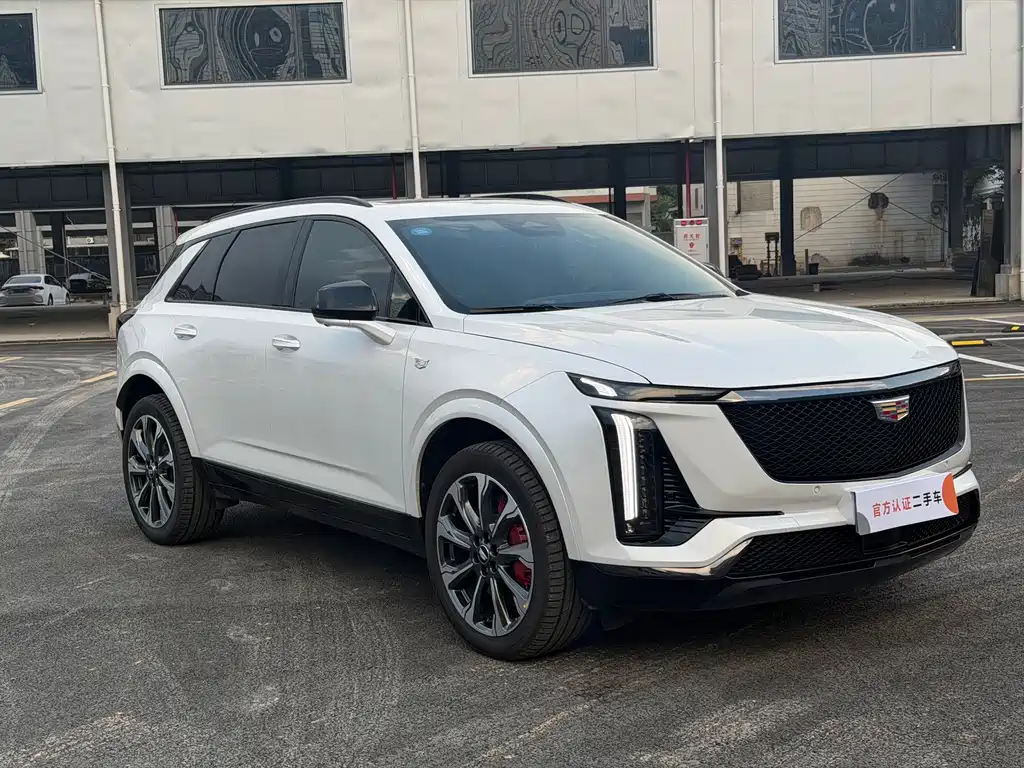 Cadillac XT5 — миниатюра 3