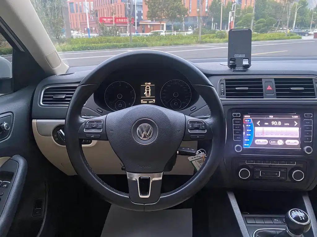 Volkswagen Sagitar — миниатюра 11