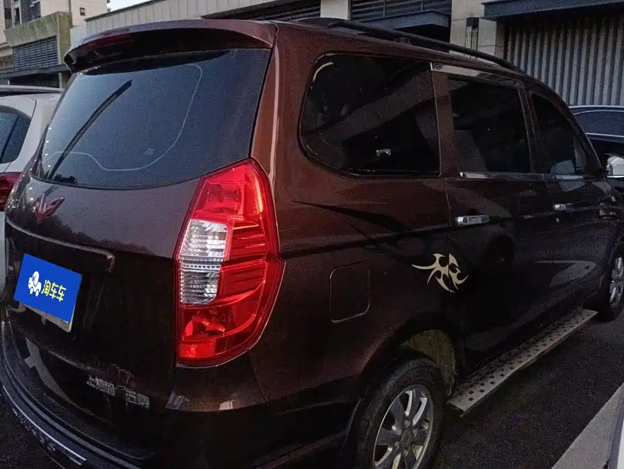 Wuling Hongguang — миниатюра 3