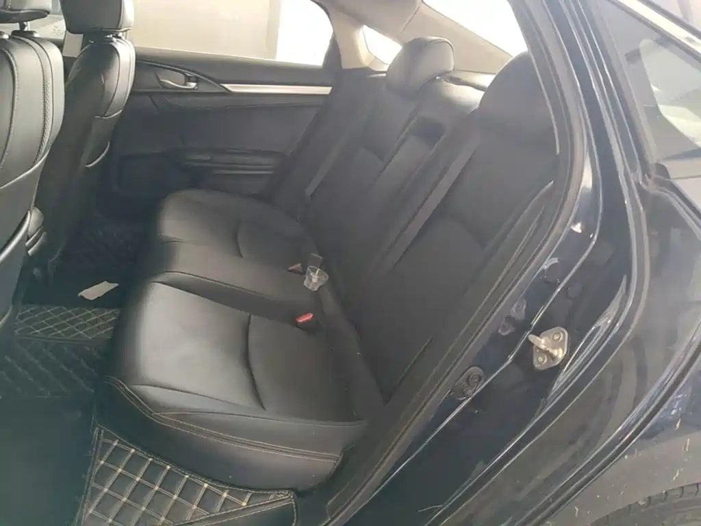 Honda Civic — миниатюра 17