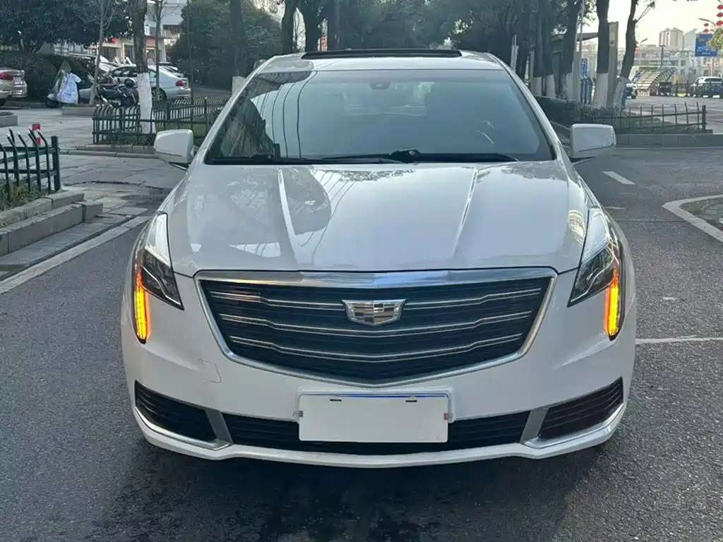 Cadillac XTS — миниатюра 3