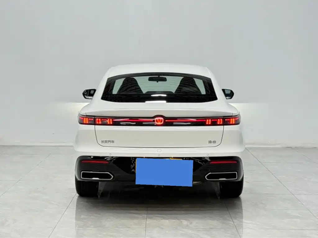 Changan Eado — миниатюра 3