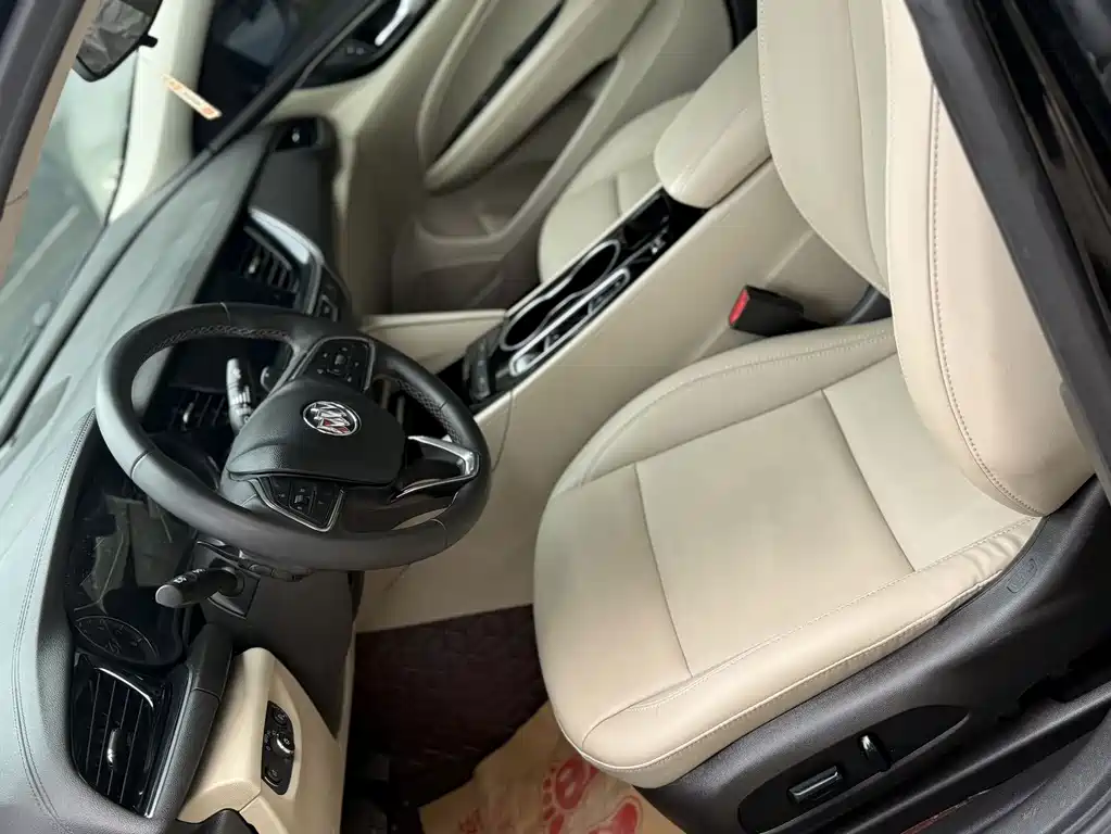 Buick Regal — миниатюра 4