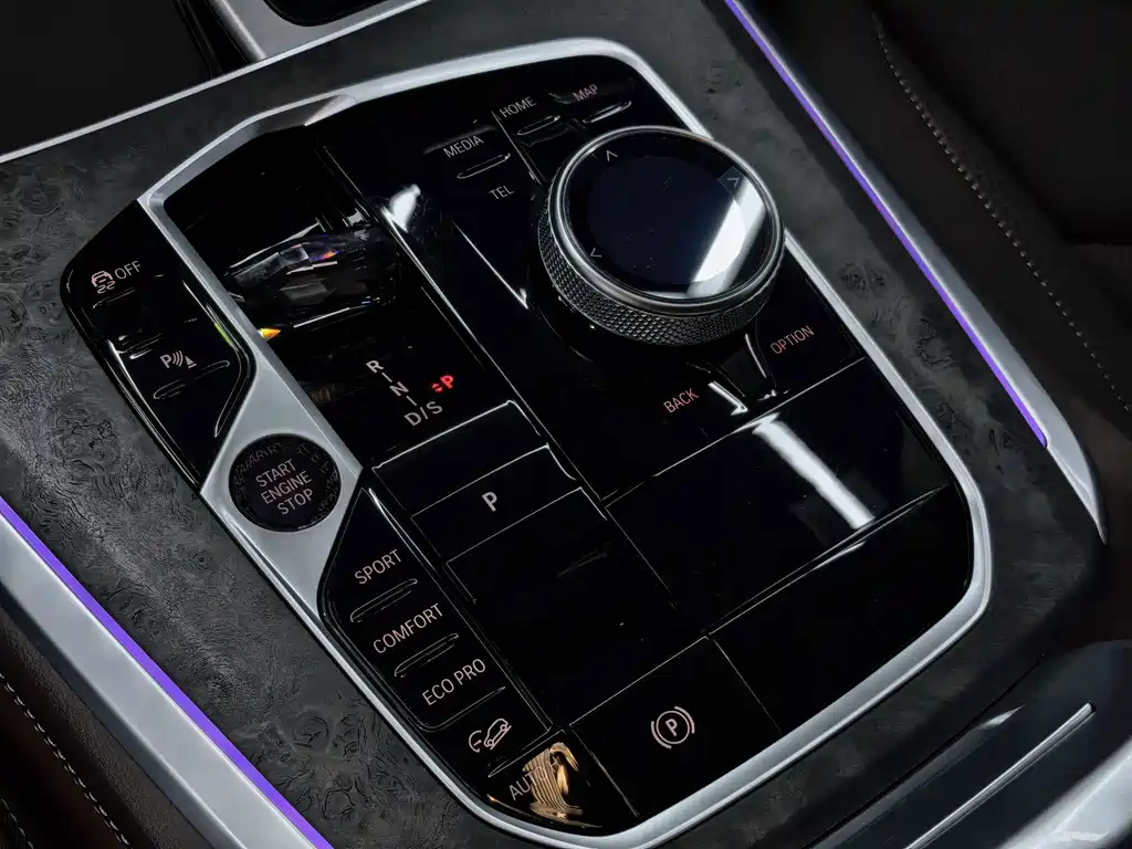 BMW X5 — миниатюра 19