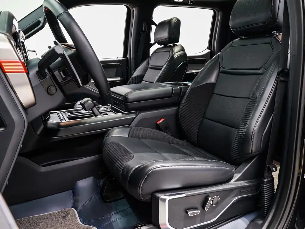 Ford F-150 Raptor — миниатюра 10