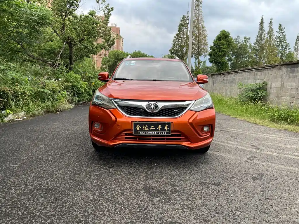 BYD Song — миниатюра 2