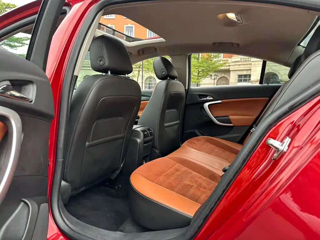 Buick Regal — миниатюра 8