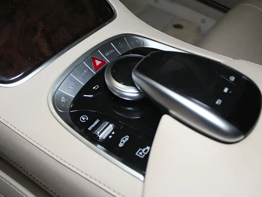 Mercedes-Benz S-Class — миниатюра 15