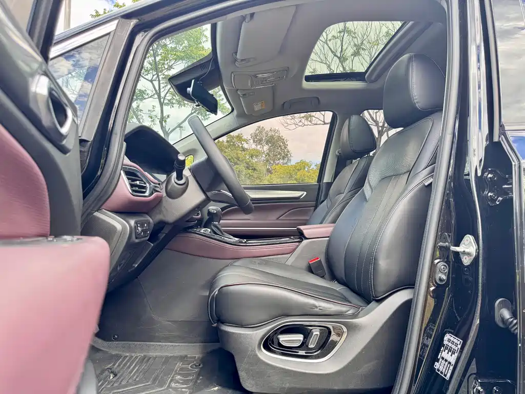 GAC Motor Trumpchi M6 — миниатюра 5