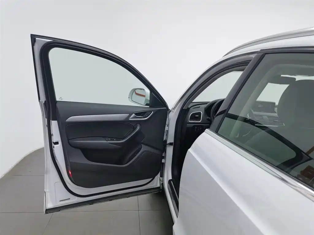 Audi Q3 2017 35 TFSI Fashion