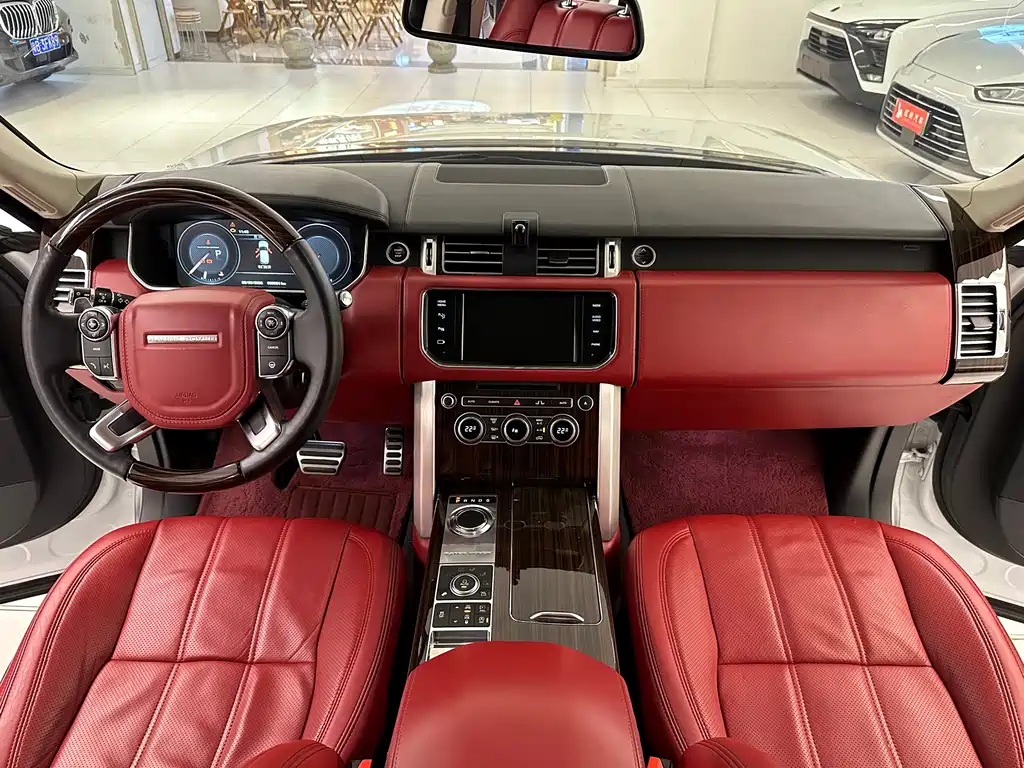 Land Rover Range Rover — миниатюра 23