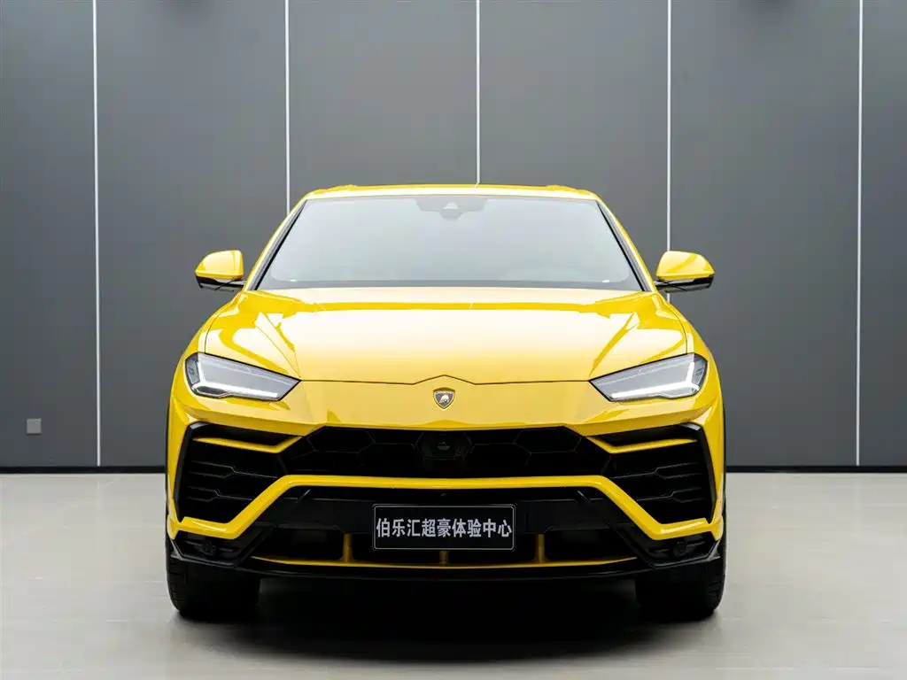 Lamborghini Urus 2018 4.0T V8