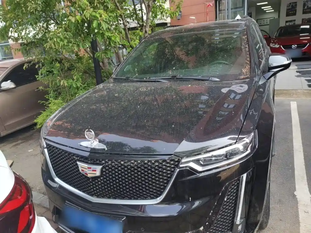 Cadillac XT6 2021 2.0T мест Luxury
