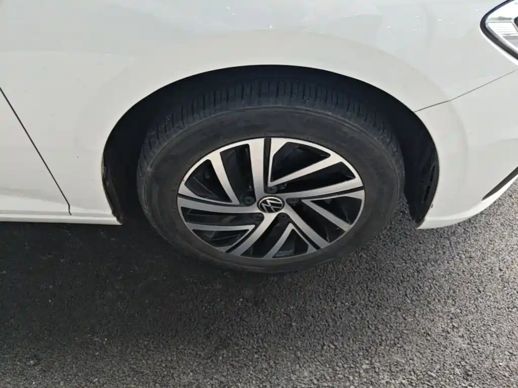 Volkswagen Lavida — миниатюра 12