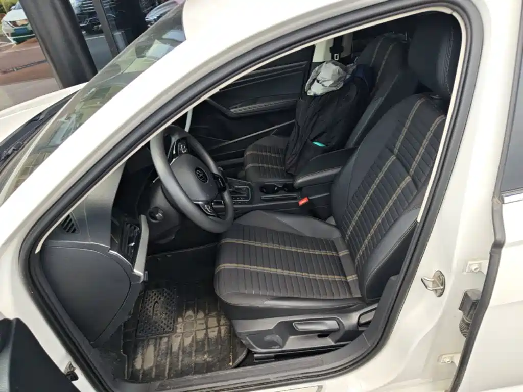 Volkswagen Lavida — миниатюра 20