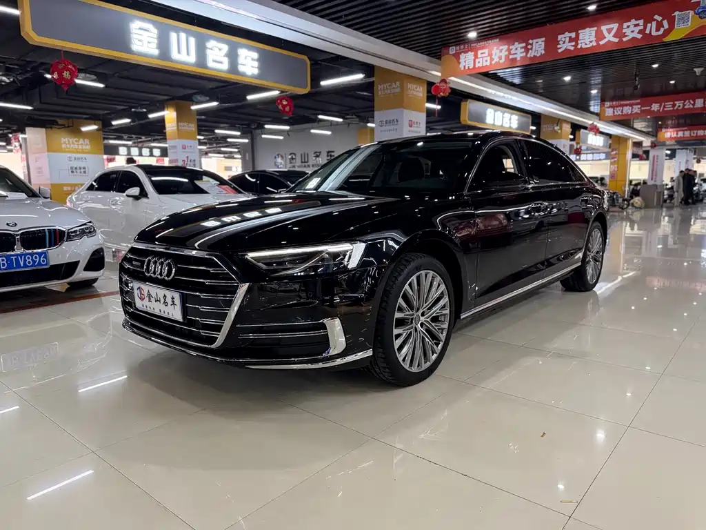 Audi A8 2022