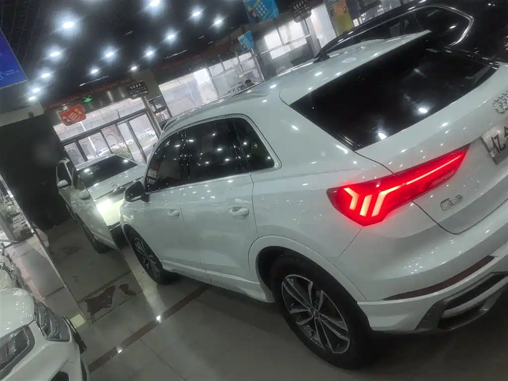 Audi Q3 2020 35 TFSI
