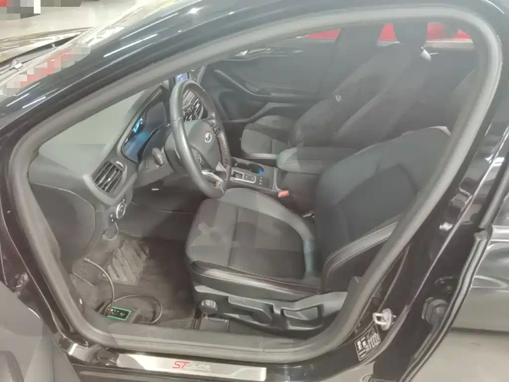 Ford Focus — миниатюра 15
