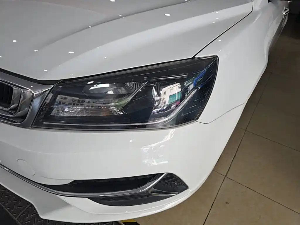 Geely Emgrand — миниатюра 24