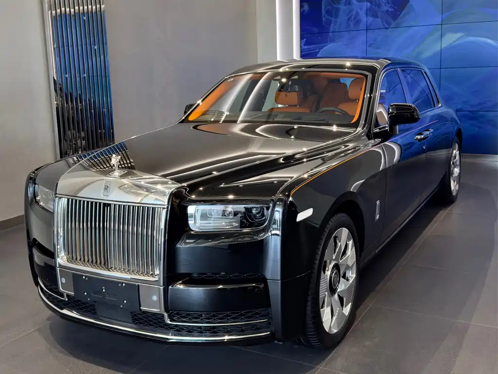 Rolls-Royce Phantom 0