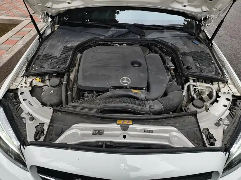 Mercedes-Benz C-Class — миниатюра 10