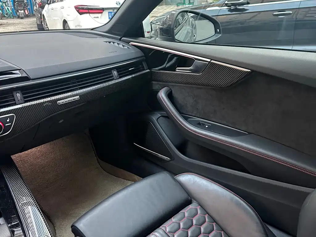 Audi RS 5 — миниатюра 13