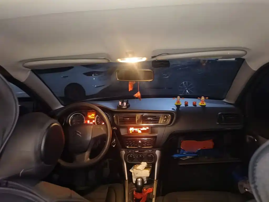 Citroen C3-XR — миниатюра 5