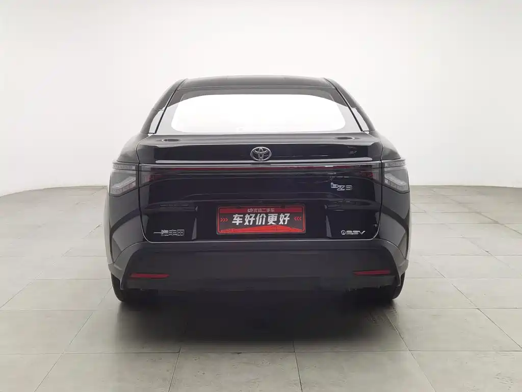 Toyota bZ3 — миниатюра 4