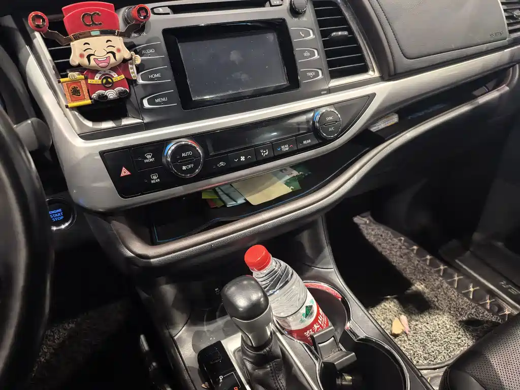 Toyota Highlander — миниатюра 11