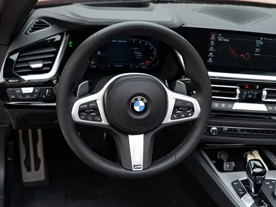 BMW Z4 M40i M Sport Performance Edition, фото 13