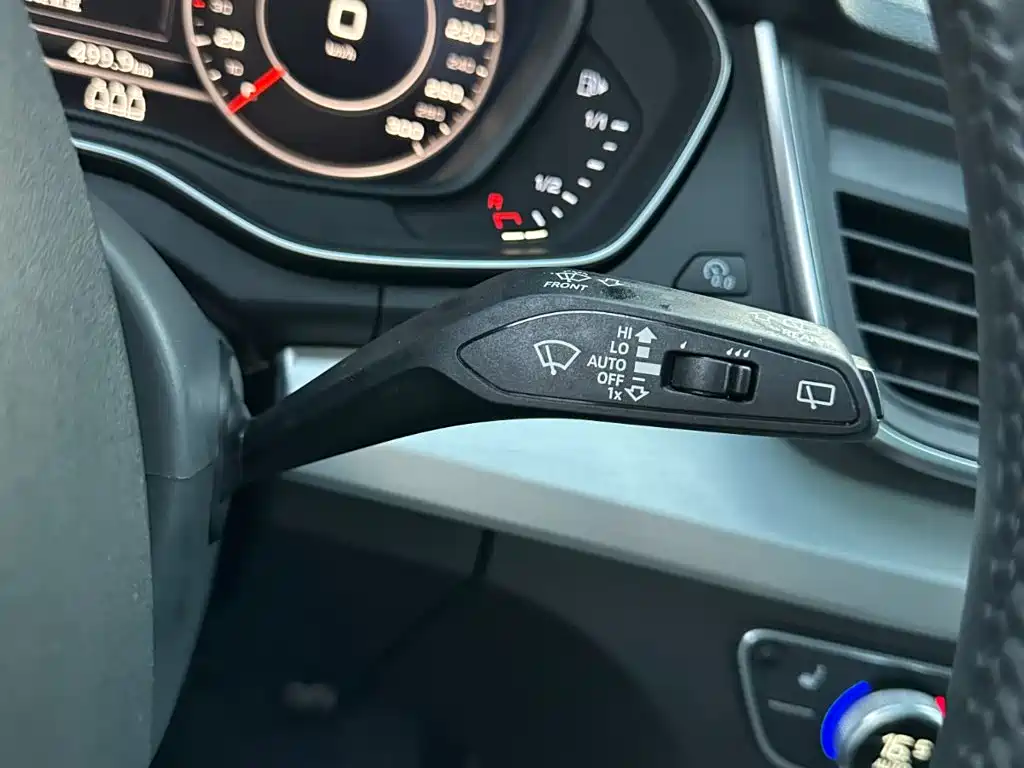 Audi Q5L — миниатюра 24