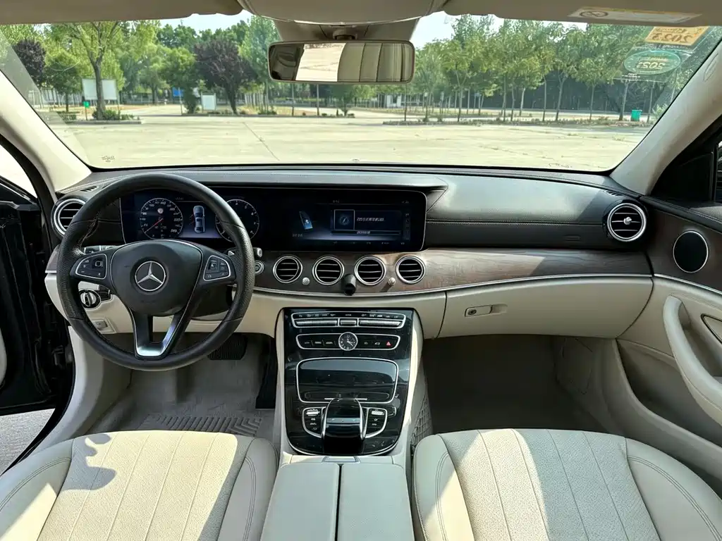 Mercedes-Benz E-Class E 2016 E 300 L Luxury