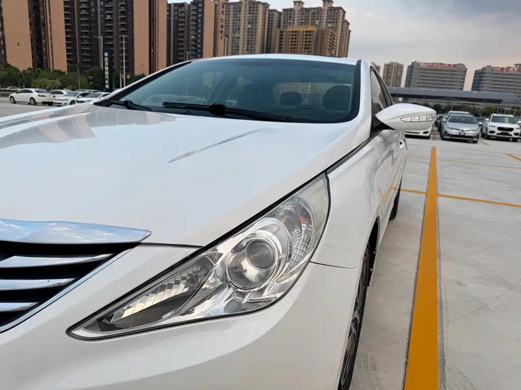 Hyundai Sonata — миниатюра 16