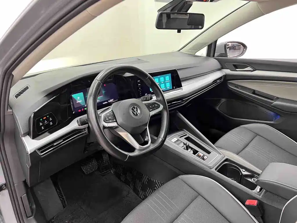 Volkswagen Golf 2021 280TSI DSG Pro