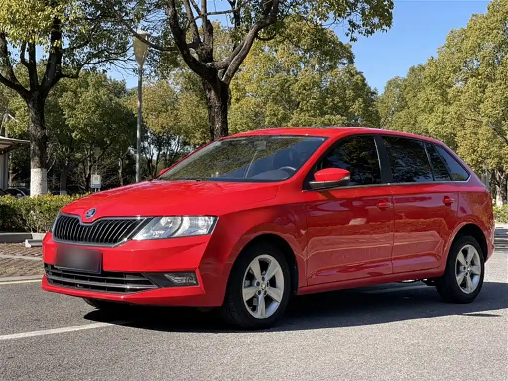 Skoda Rapid Spaceback 2020
