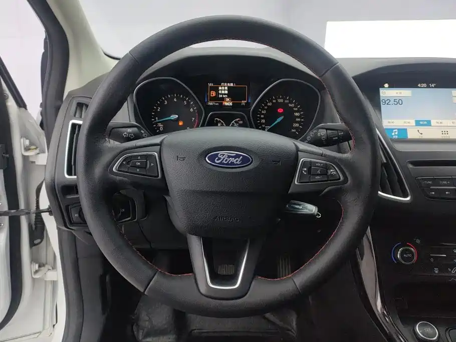 Ford Focus — миниатюра 15