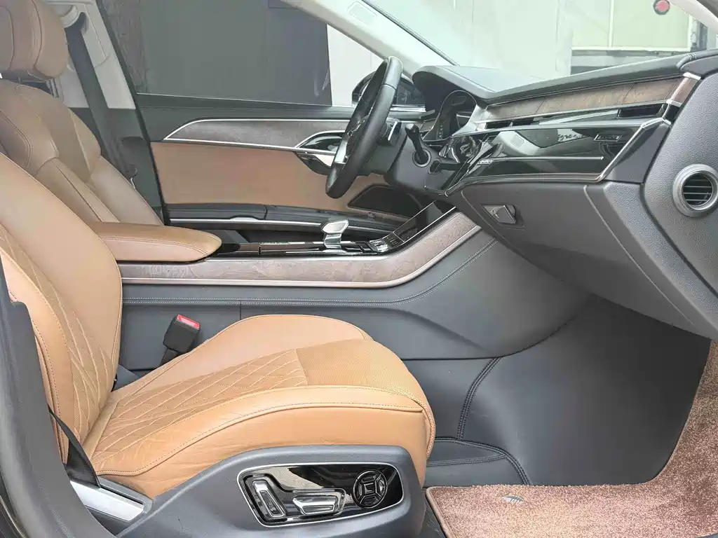 Audi A8 — миниатюра 7