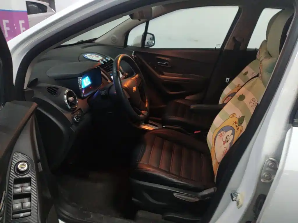 Chevrolet Trax — миниатюра 12