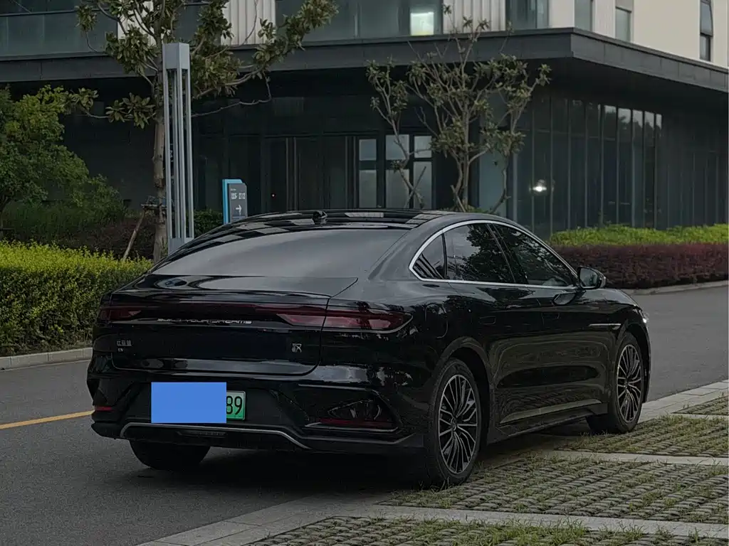 BYD Han — миниатюра 6