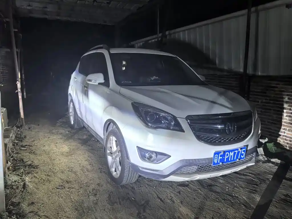 Changan CS35 — миниатюра 3