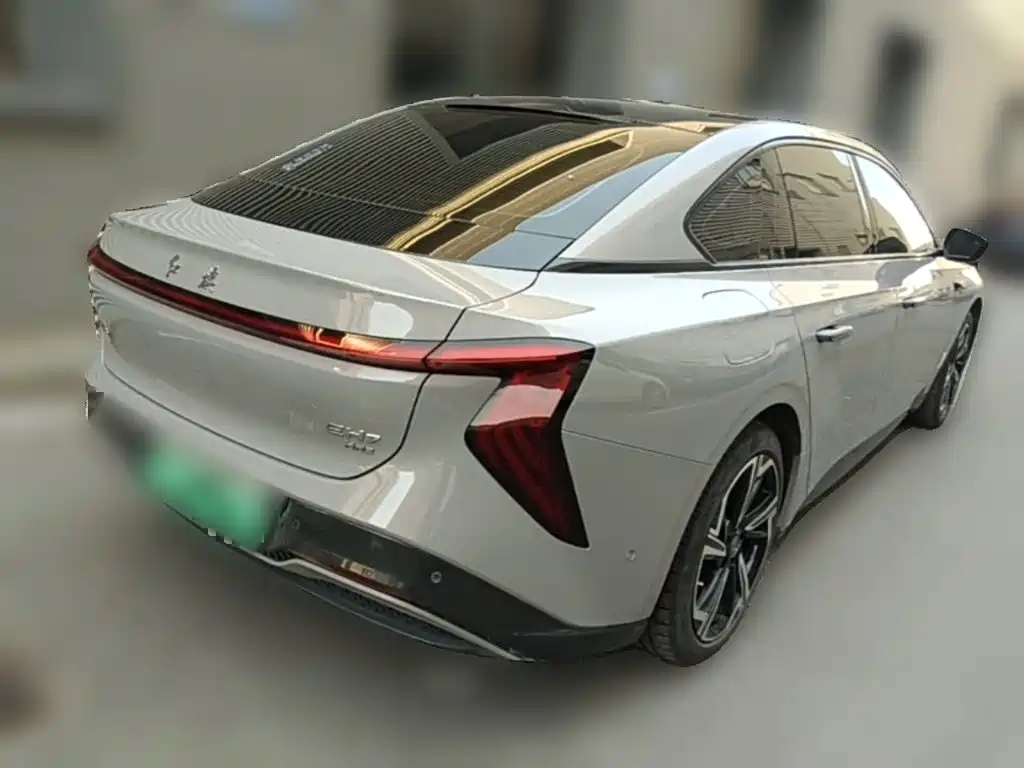 Hongqi Hongqi EH7 — миниатюра 10