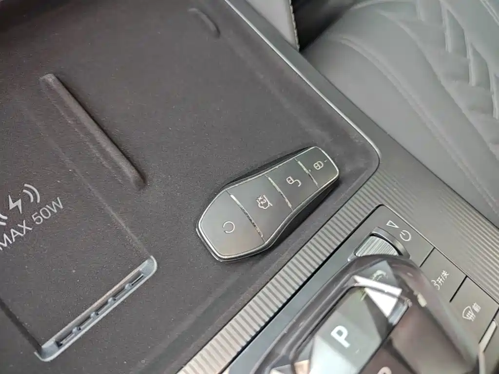 BYD Song L DM-i L DM-i 2025 Smart Drive 112km
