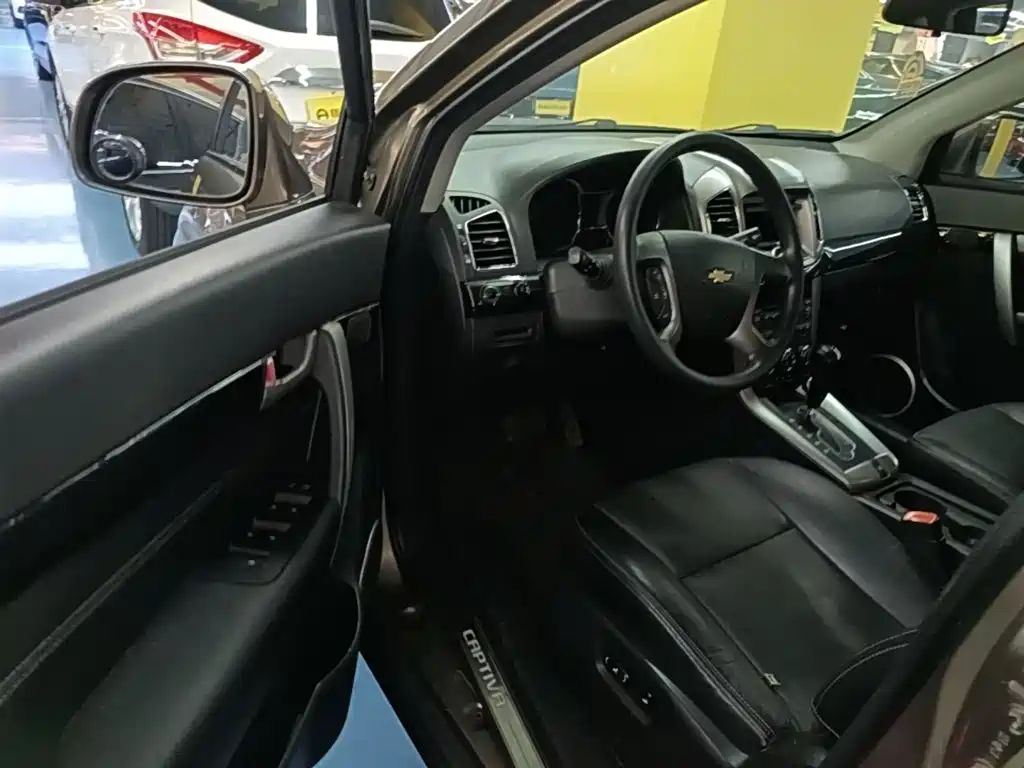 Chevrolet Captiva — миниатюра 16