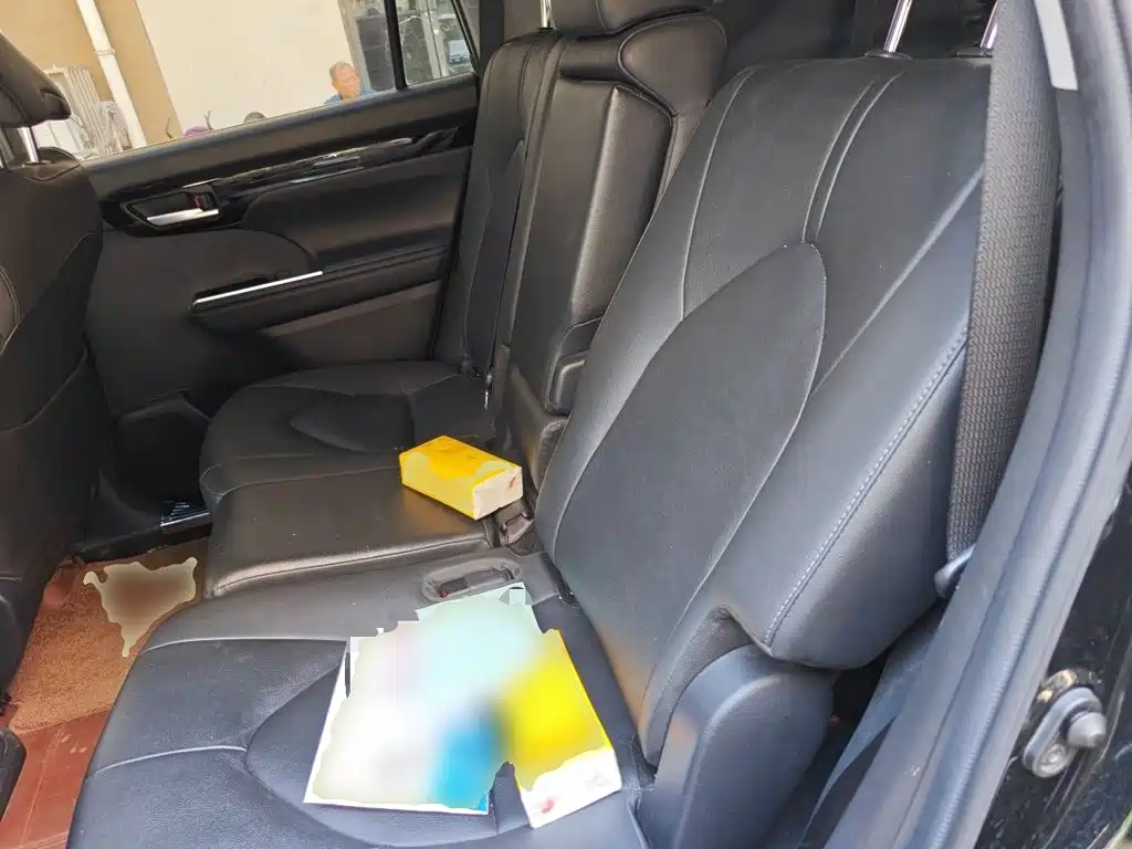 Toyota Highlander — миниатюра 13
