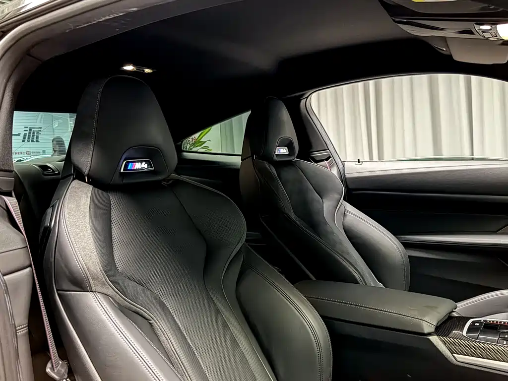 BMW M4 2022 M4 M xDrive